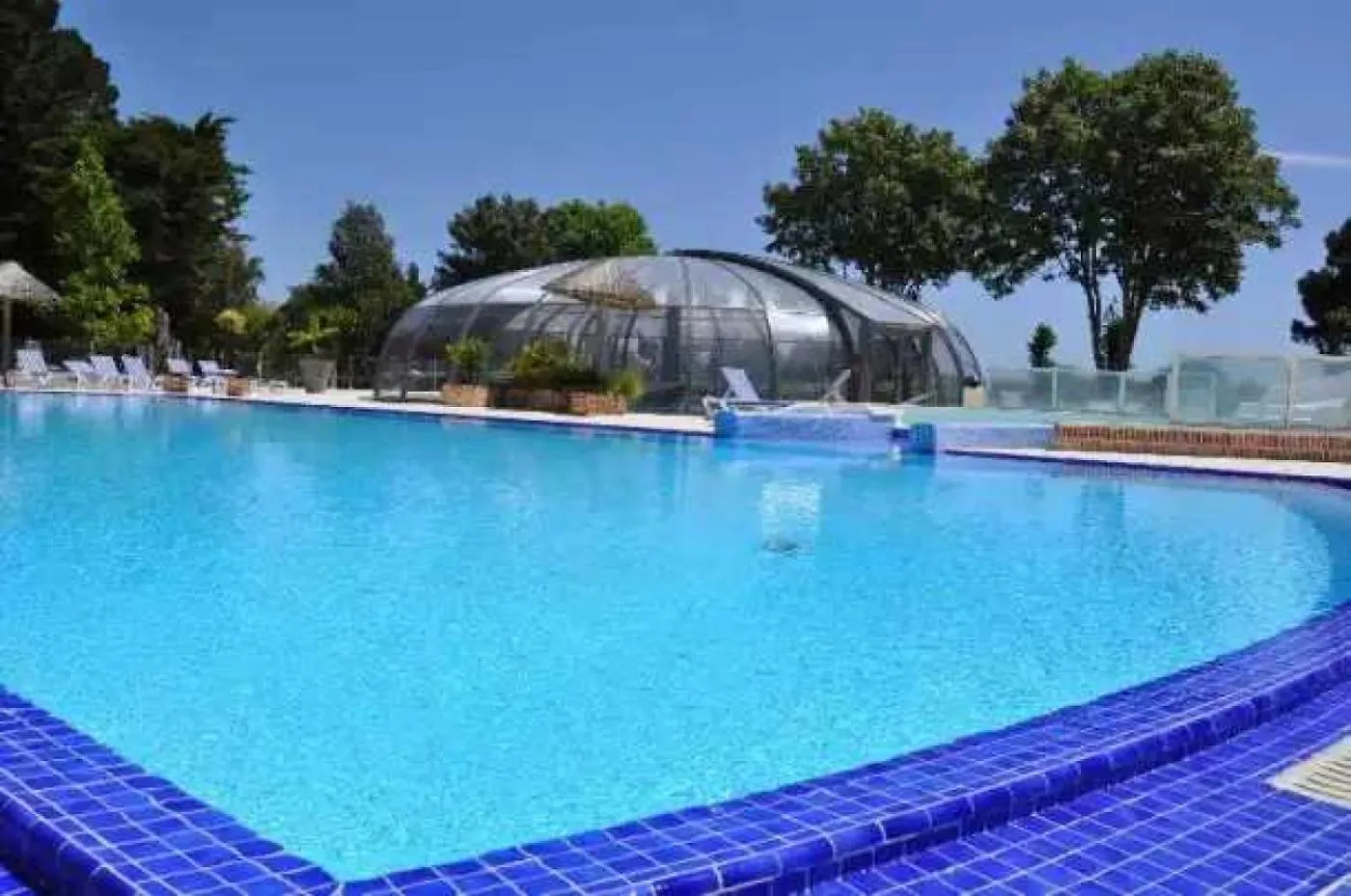 Mobilhome 4 Etoiles - Piscine - Eec0H0 Nevez 0*,  France